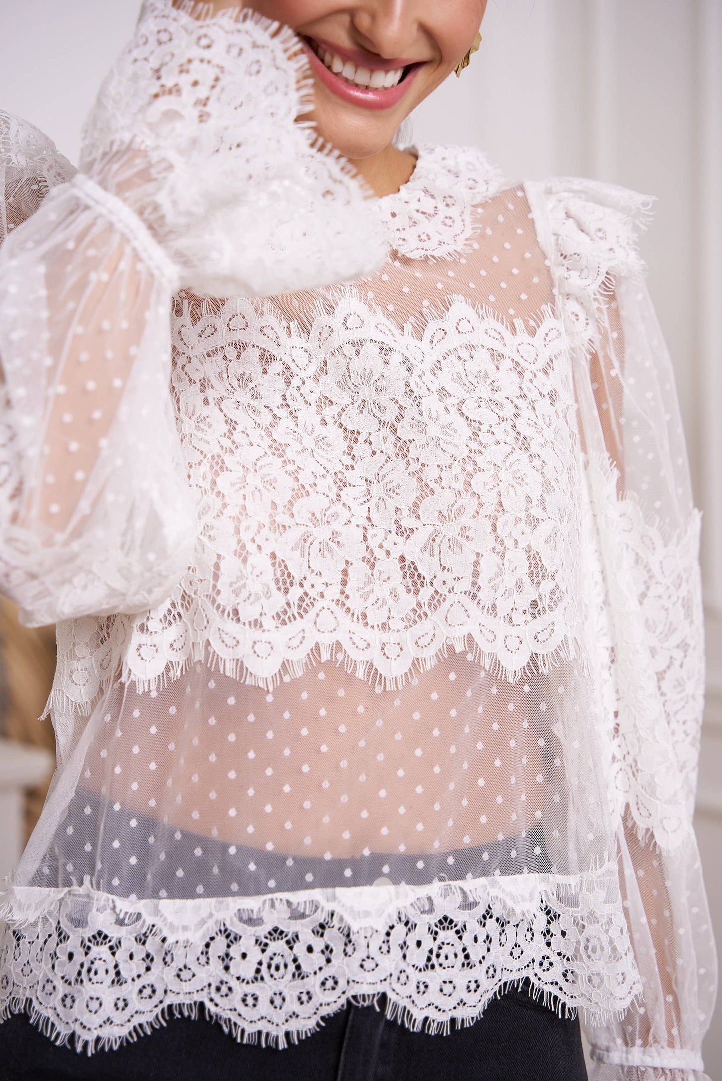 Lace Peter Pan Collar Blouse | Cream