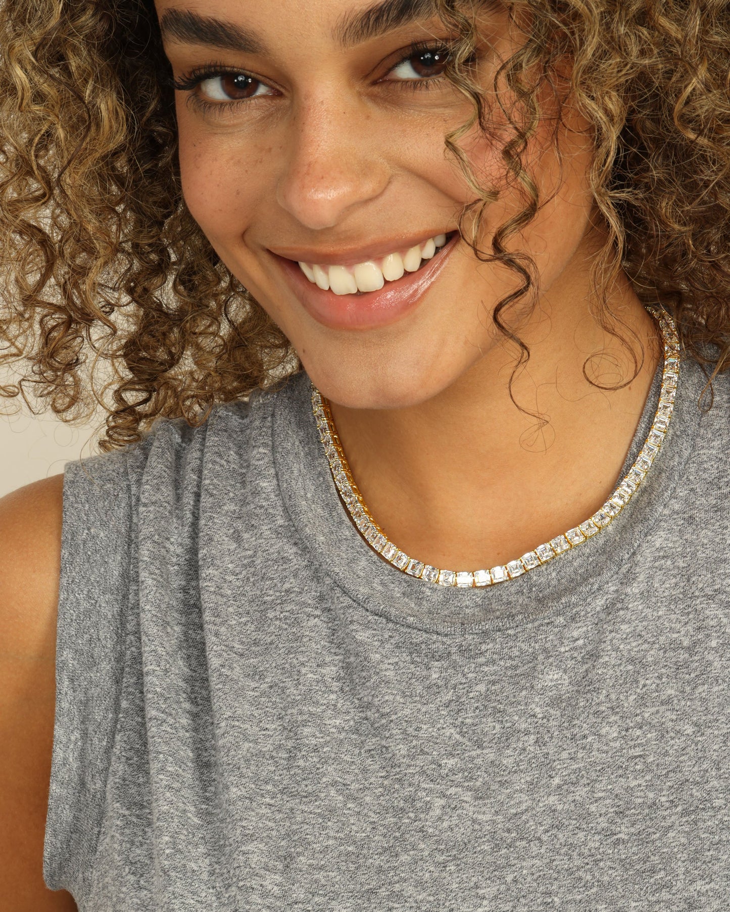 Queen’s Tennis Necklace - 16" Gold| Diamondettes