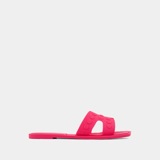Donna Flat | Hot Pink