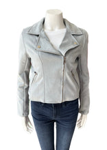 Load image into Gallery viewer, Angie Suede Jacket
