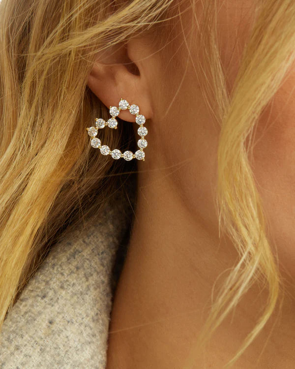 She's an Icon Baby Heart Earrings - Gold | Diamondettes
