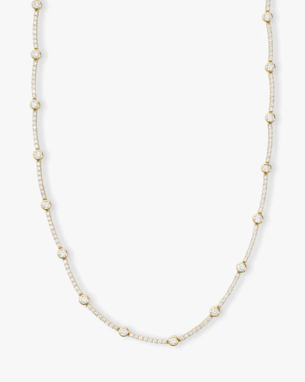 She's An Icon Station Necklace 16" - Gold|Diamondette